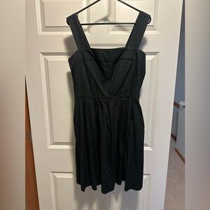 NWT Gap Black, wide strap, knee-length dress with pockets - size 14